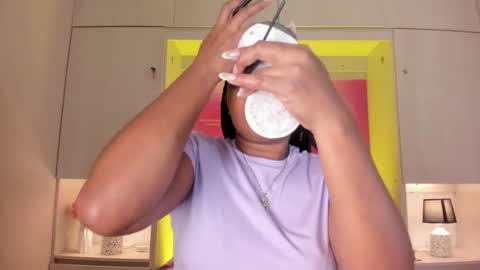 Snapshot of tamarazaki chatting on February 27, 2026, 7:47 pm Tami online show from February 27, 2026, 7:47 pm