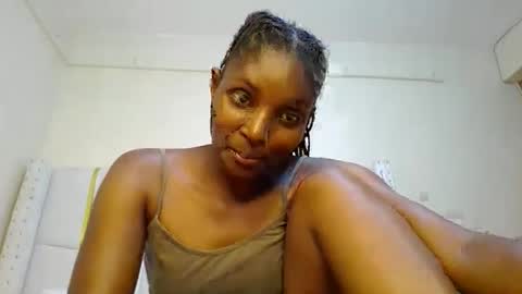 tamia online show from March 4, 2025, 8:27 pm