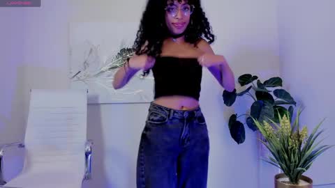 Snapshot of tamia_25 chatting on April 26, 2026, 2:48 pm TAMI online show from April 26, 2026, 2:48 pm