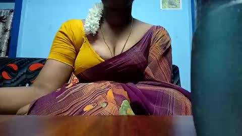 Snapshot of tamilmadhi520 chatting on April 22, 2026, 5:58 pm tamilmadhi520 online show from April 22, 2026, 5:58 pm