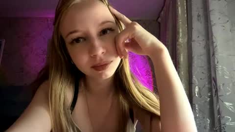 Jenny online show from April 18, 2026, 7:58 pm