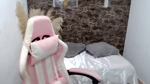 Snapshot of tammycooperr_ chatting on January 26, 2025, 9:08 am tammycooperr online show from January 26, 2025, 9:08 am