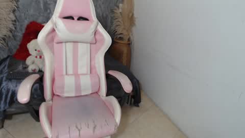 Snapshot of tammycooperr_ chatting on February 2, 2025, 6:15 am tammycooperr online show from February 2, 2025, 6:15 am