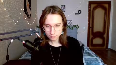 Milena Kuprianova online show from February 17, 2025, 6:31 am