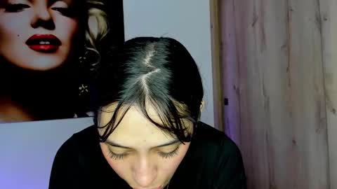 tania06 online show from September 29, 2025, 1:27 pm