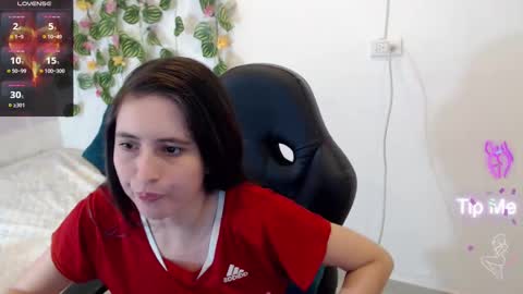 Tania  online show from March 5, 2025, 9:48 pm