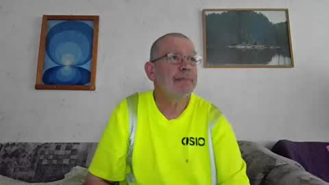 Snapshot of tanjuzka chatting on June 16, 2026, 1:03 pm tanjuzka online show from June 16, 2026, 1:03 pm