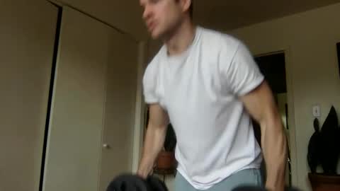 Dr. Love online show from November 14, 2025, 4:17 pm