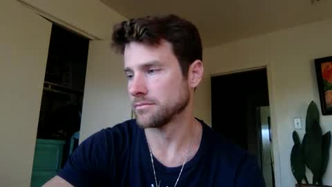 Dr. Love online show from March 31, 2026, 12:23 am