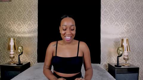 Snapshot of tanyacastello chatting on February 1, 2026, 3:49 am online show from February 1, 2026, 3:49 am