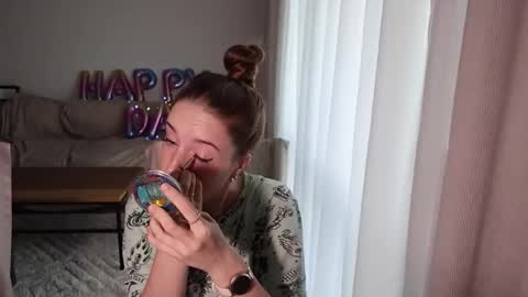 Snapshot of tanywish chatting on November 13, 2025, 2:05 pm Tanya Chudo online show from November 13, 2025, 2:05 pm