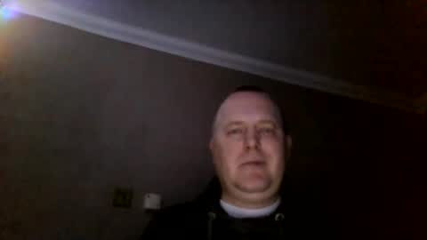 tarasan123 online show from January 3, 2025, 10:40 pm