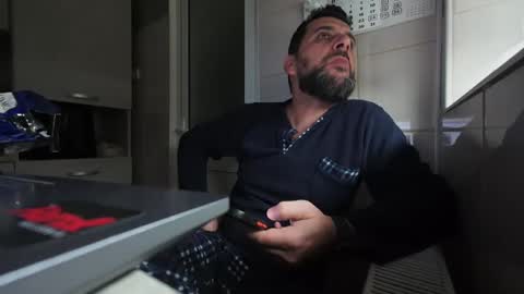 tarkan198 online show from February 1, 2025, 11:10 am