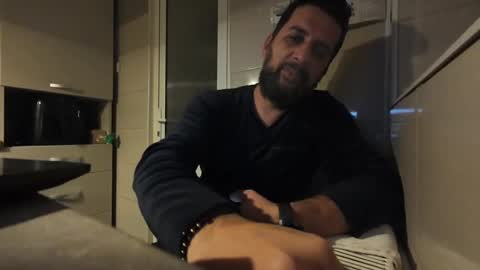 tarkan198 online show from February 10, 2025, 8:00 pm