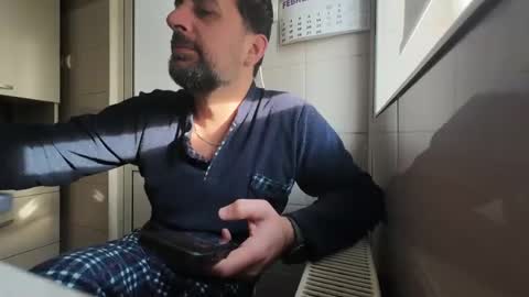 tarkan198 online show from February 14, 2025, 7:07 am