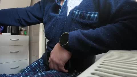 tarkan198 online show from February 19, 2025, 8:44 am