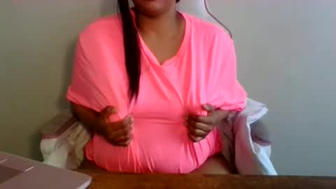 Snapshot of tasha_sky chatting on February 21, 2025, 10:15 pm tasha_sky online show from February 21, 2025, 10:15 pm