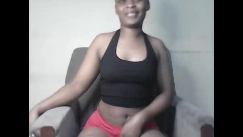 Snapshot of tastecream chatting on September 12, 2025, 2:55 am tastecream online show from September 12, 2025, 2:55 am