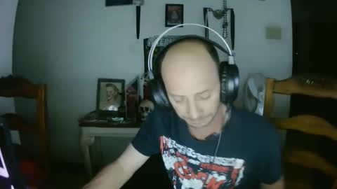 Snapshot of tat2dguy42 chatting on March 4, 2026, 12:49 am Tatdguy42 online show from March 4, 2026, 12:49 am