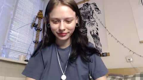 tata__goth_ online show from March 11, 2026, 11:27 am