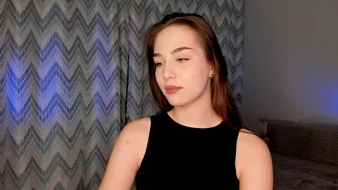 Snapshot of tate_angel chatting on January 15, 2025, 5:15 pm Tate online show from January 15, 2025, 5:15 pm