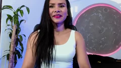 Snapshot of tatiana_branc chatting on December 18, 2025, 8:04 pm Tatiana Br online show from December 18, 2025, 8:04 pm