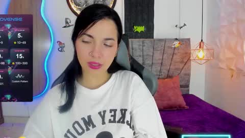 Tatiana SC online show from October 10, 2025, 1:32 pm