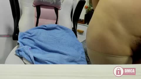 Snapshot of tatiana_vegha chatting on January 17, 2026, 12:10 pm i am tatiana online show from January 17, 2026, 12:10 pm