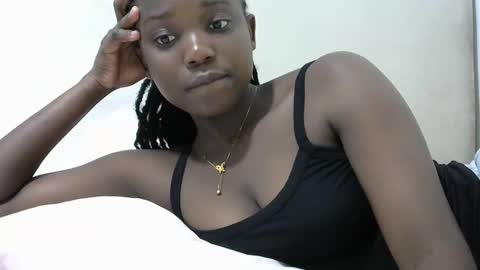 tatianadolll online show from September 21, 2025, 7:48 pm