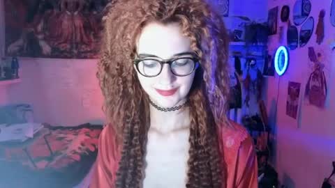 Snapshot of tatianaromanova chatting on April 12, 2026, 7:52 pm Tatiana online show from April 12, 2026, 7:52 pm