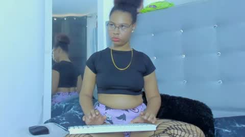 Snapshot of tatianasquirthot chatting on June 14, 2026, 7:05 pm tatianasquirthot online show from June 14, 2026, 7:05 pm