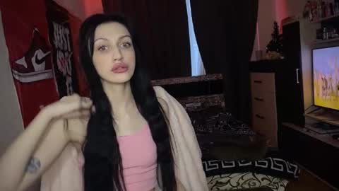 Snapshot of tatika_williams chatting on January 11, 2026, 12:43 pm tatika_williams online show from January 11, 2026, 12:43 pm