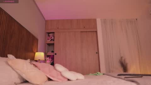 Tatiana      independent girl  online show from February 12, 2026, 11:49 am