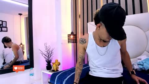 Tattoo online show from November 15, 2025, 4:03 pm