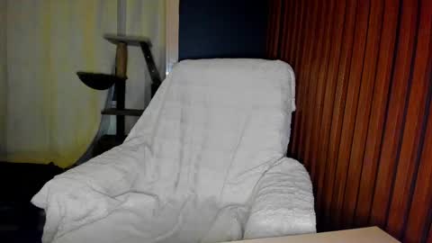 Antonia online show from February 19, 2025, 9:03 pm