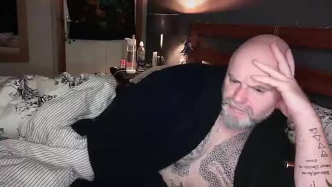 Snapshot of tattooeddilf01 chatting on December 11, 2024, 1:58 am Tattooeddilf 01 online show from December 11, 2024, 1:58 am