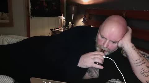 Snapshot of tattooeddilf01 chatting on December 11, 2024, 9:34 pm Tattooeddilf 01 online show from December 11, 2024, 9:34 pm