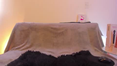 Snapshot of tattoofox_ chatting on February 25, 2026, 1:10 pm Tatoo foxx online show from February 25, 2026, 1:10 pm