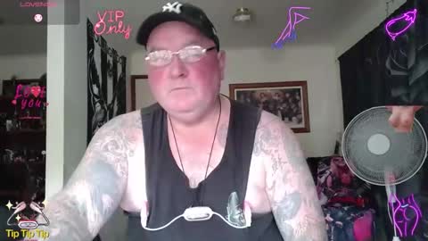 tattzsexy online show from May 5, 2026, 2:30 am