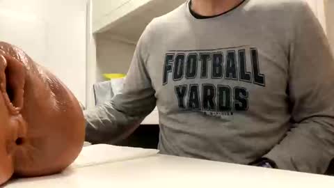 Tatuador40 online show from February 2, 2025, 11:32 pm