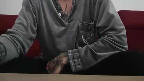 Snapshot of tatuadorhotxxx chatting on March 4, 2026, 10:16 pm Tatuado20cm online show from March 4, 2026, 10:16 pm