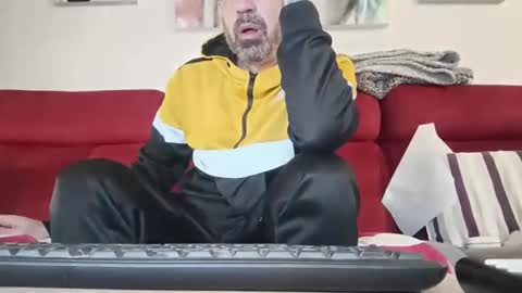 Snapshot of tatuadorhotxxx chatting on March 27, 2026, 6:30 am Tatuado20cm online show from March 27, 2026, 6:30 am