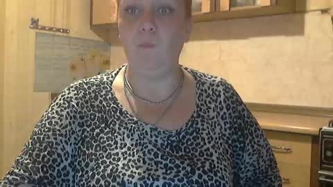 tatyanka_ online show from December 11, 2024, 2:22 pm