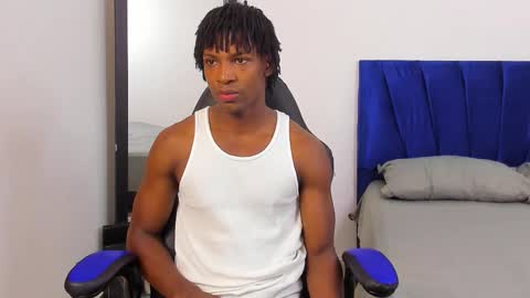 tau_montes online show from September 16, 2025, 12:28 pm