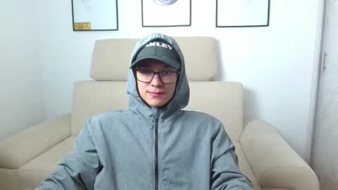 taurus4k online show from January 20, 2025, 3:04 am