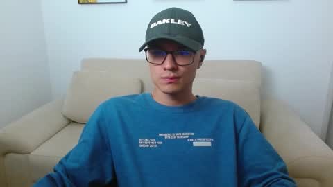 taurus4k online show from February 1, 2025, 2:26 am