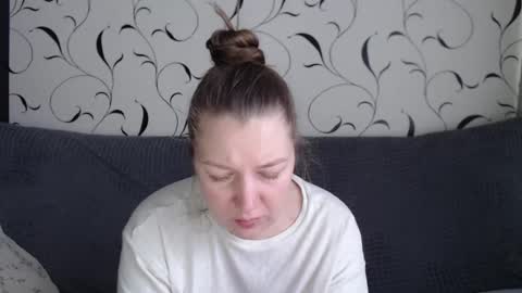 Diana online show from November 25, 2025, 7:19 am