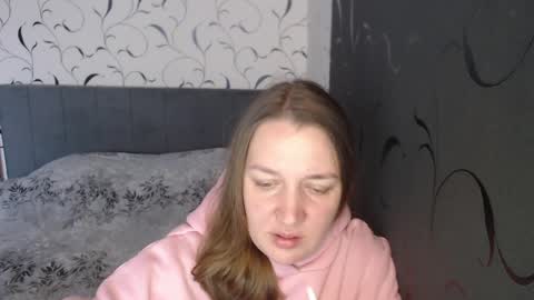 Diana online show from April 6, 2026, 9:21 am