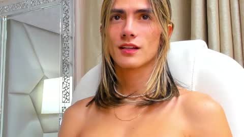 tayler_swift1 online show from January 18, 2025, 6:56 am