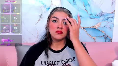 taylor_cupper_ online show from September 21, 2025, 3:41 am